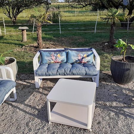 Domaine De La Borde Bed & Breakfast Damparis Exterior photo