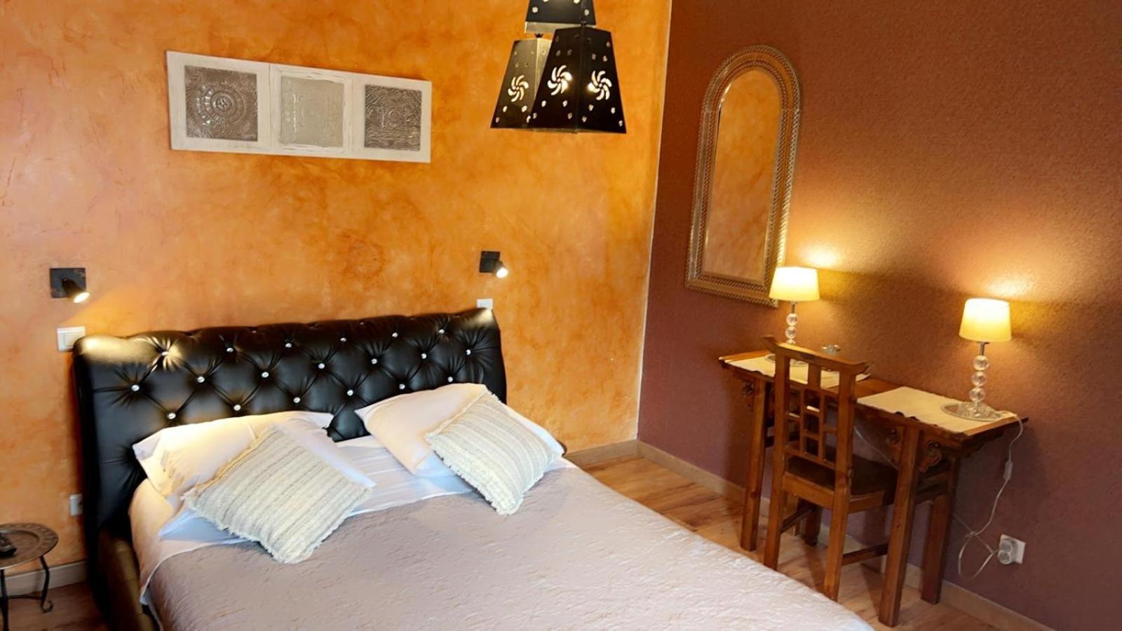 Domaine De La Borde Bed & Breakfast Damparis Exterior photo